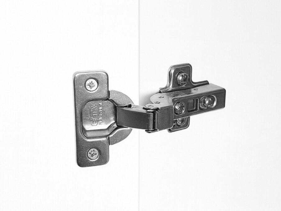 Roupeiro Arecibo 104