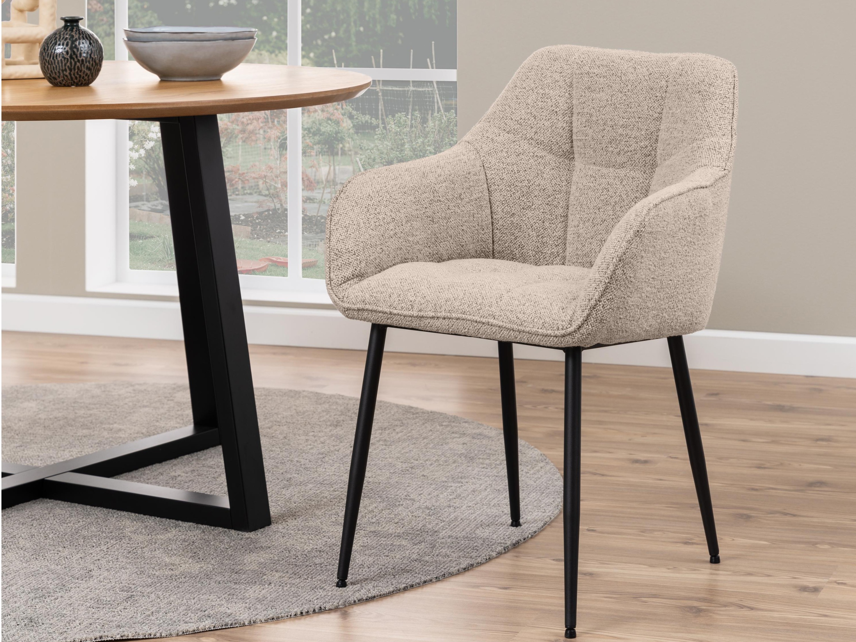 Cadeira Norsica 454 (Bege + Preto)