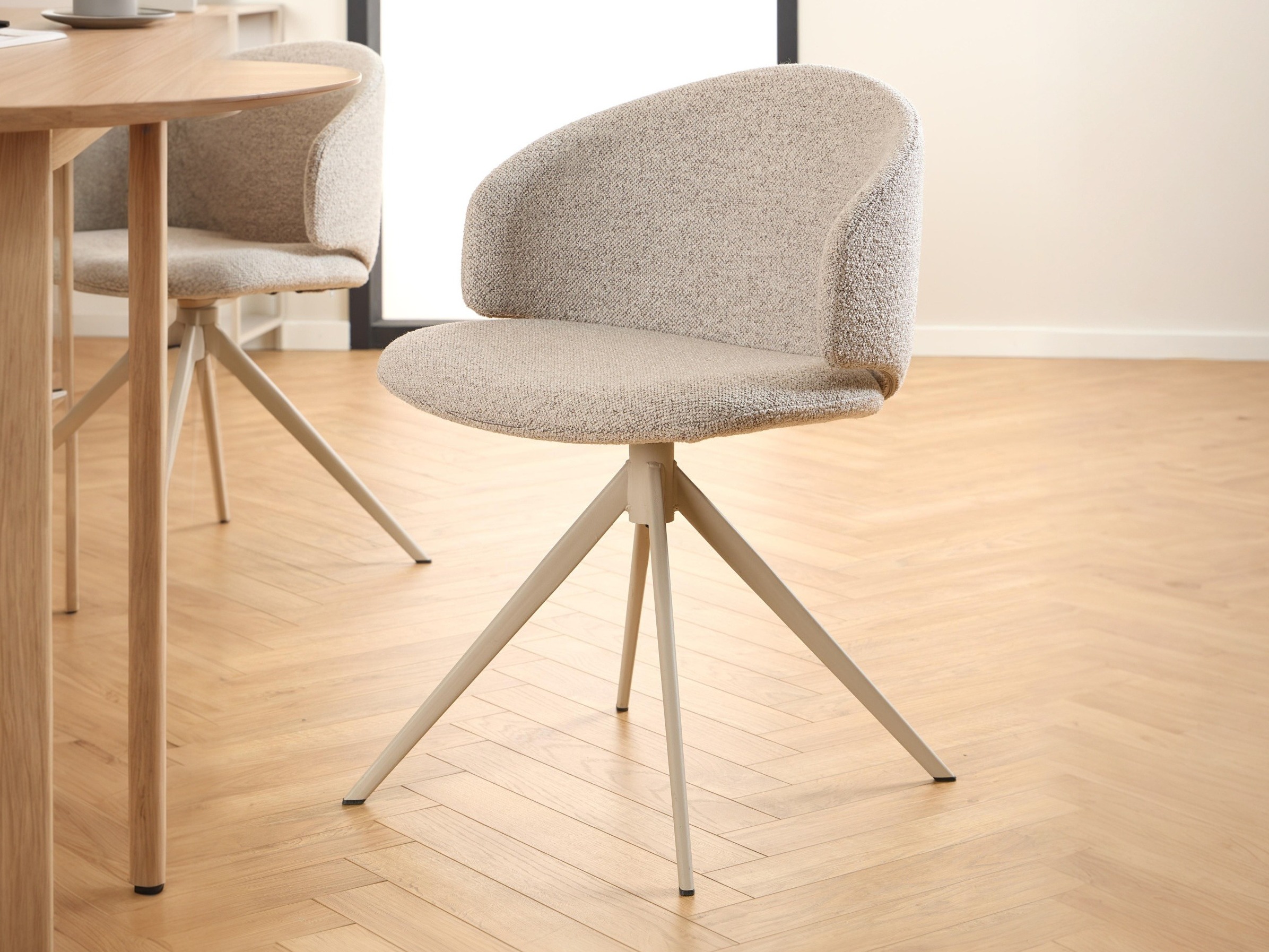 Cadeira Norsica 910 (Cinzento + Bege)