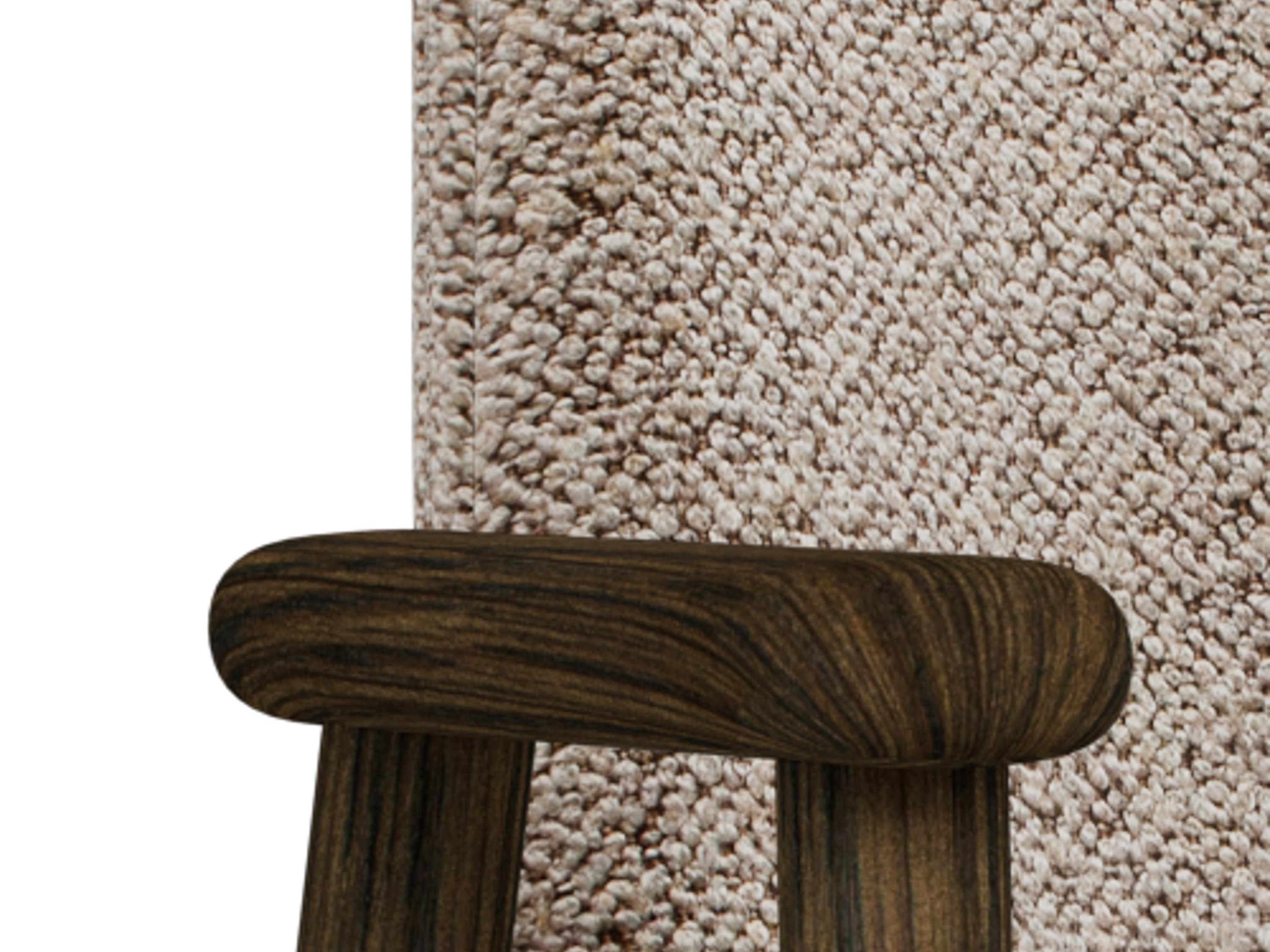 Cadeira Norsica 890 (Bege + Madeira escura)