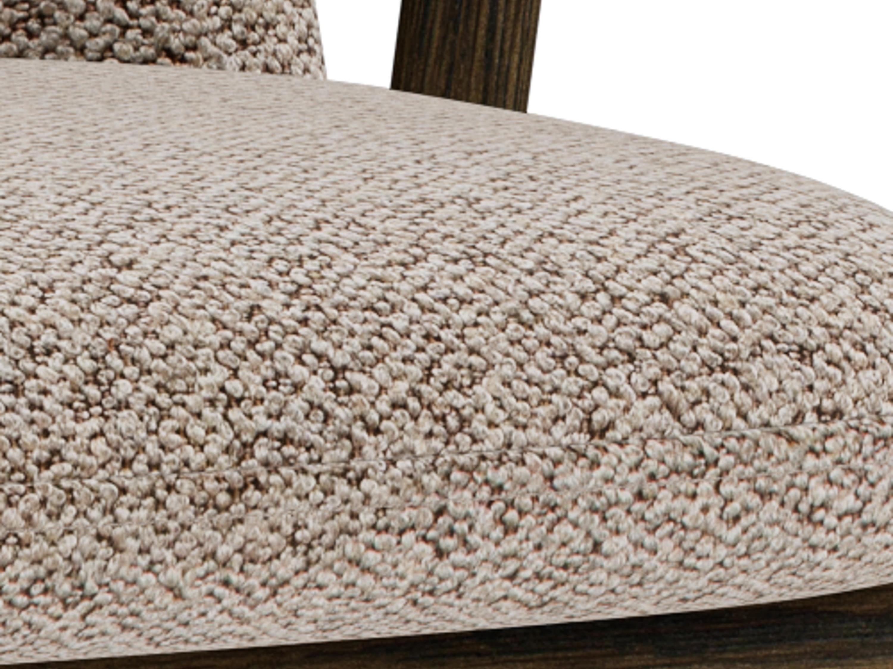 Cadeira Norsica 890 (Bege + Madeira escura)