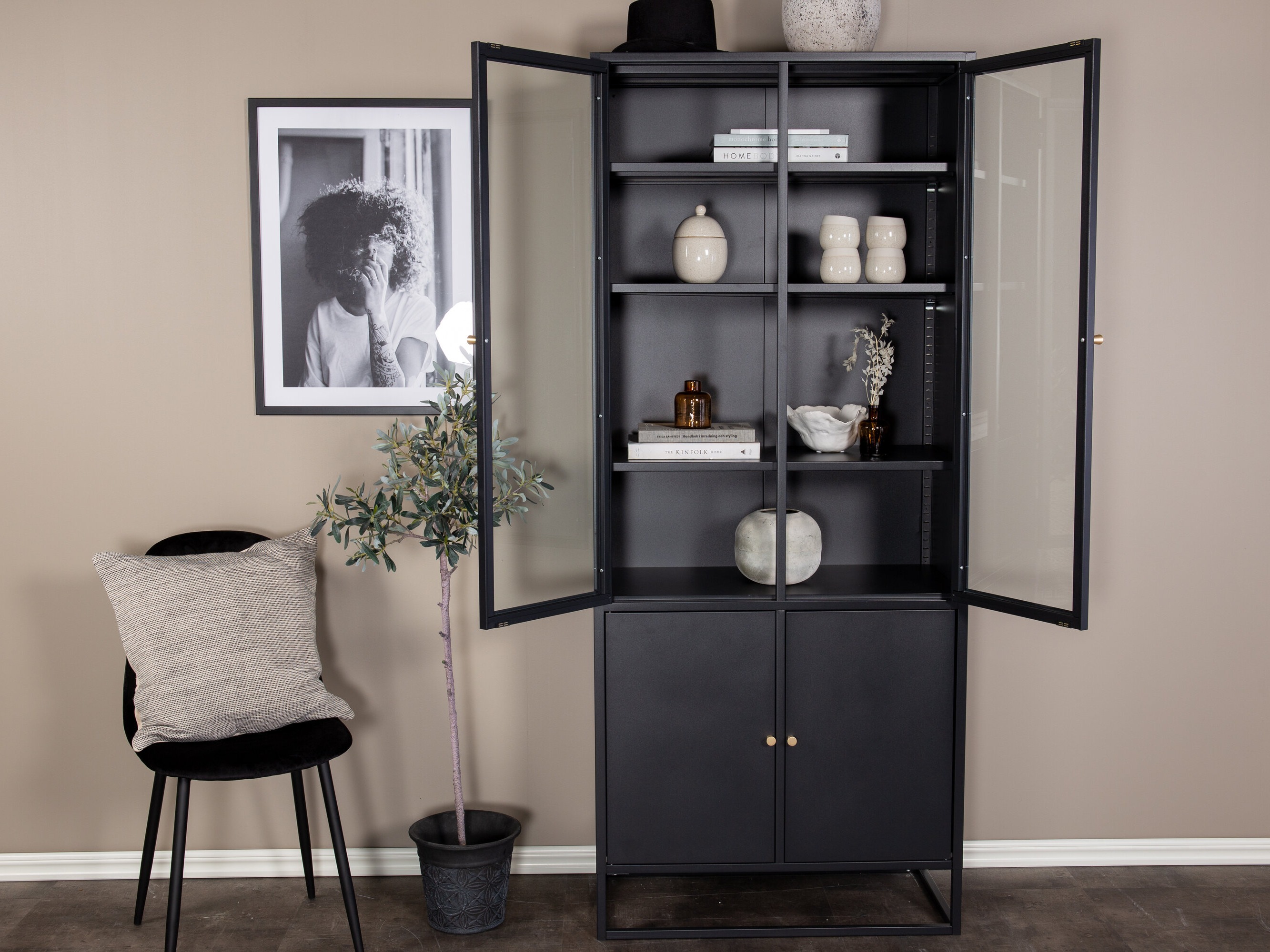 Estante Evasevu 102 (Preto)