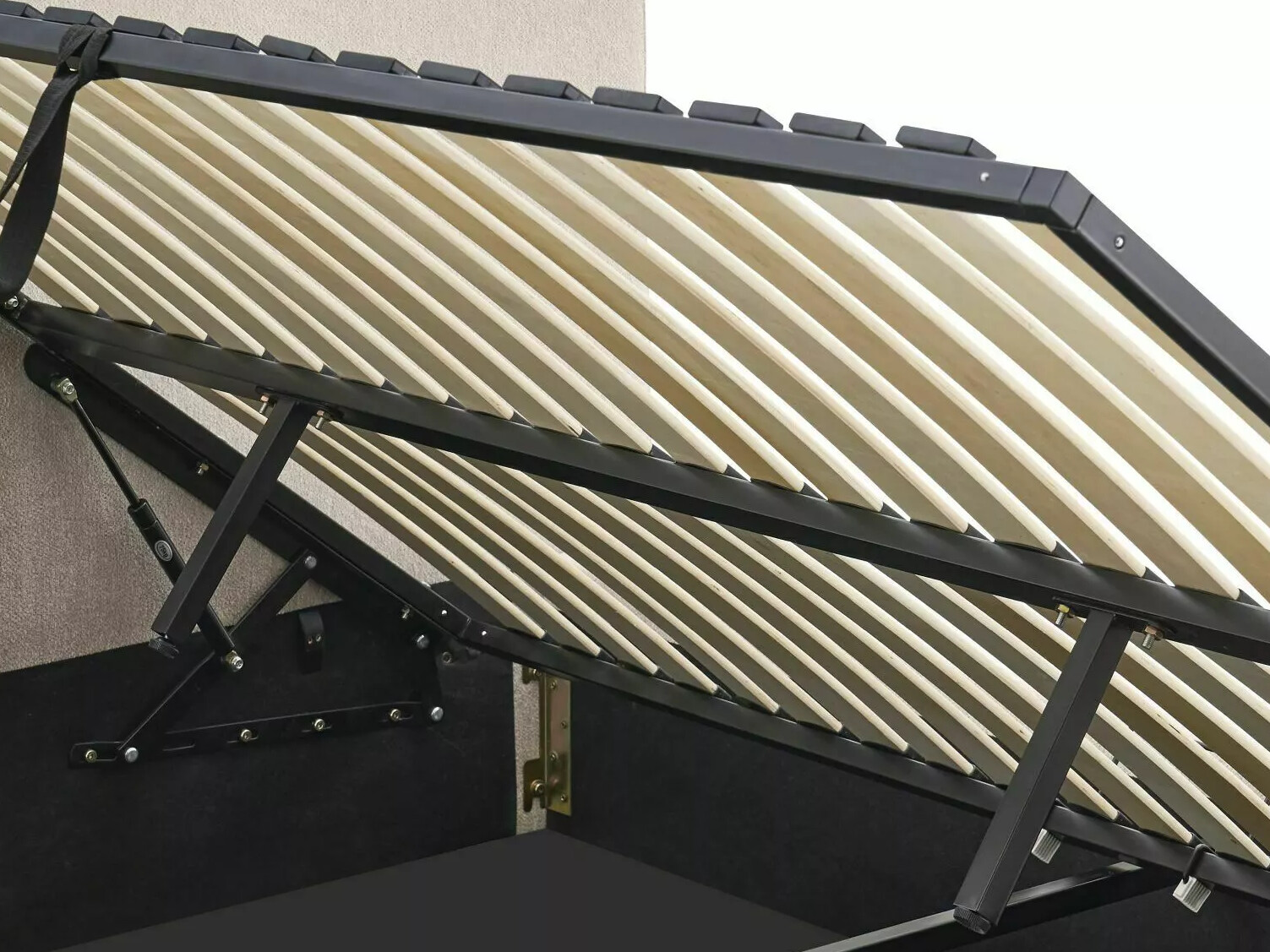Cama Detroit 1003 (Raven 24)